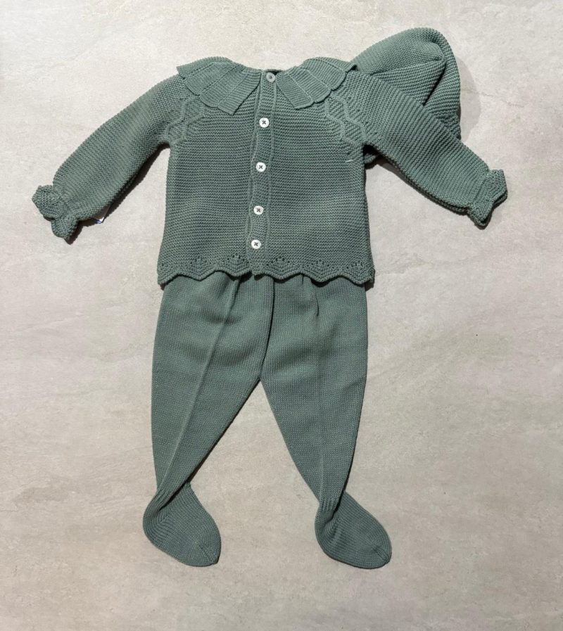 TRAJE 3P CANESÚ CON CAPOTA CUELLO DE PUNTO MARCA MAC ILUSIÓN - Imagen 3